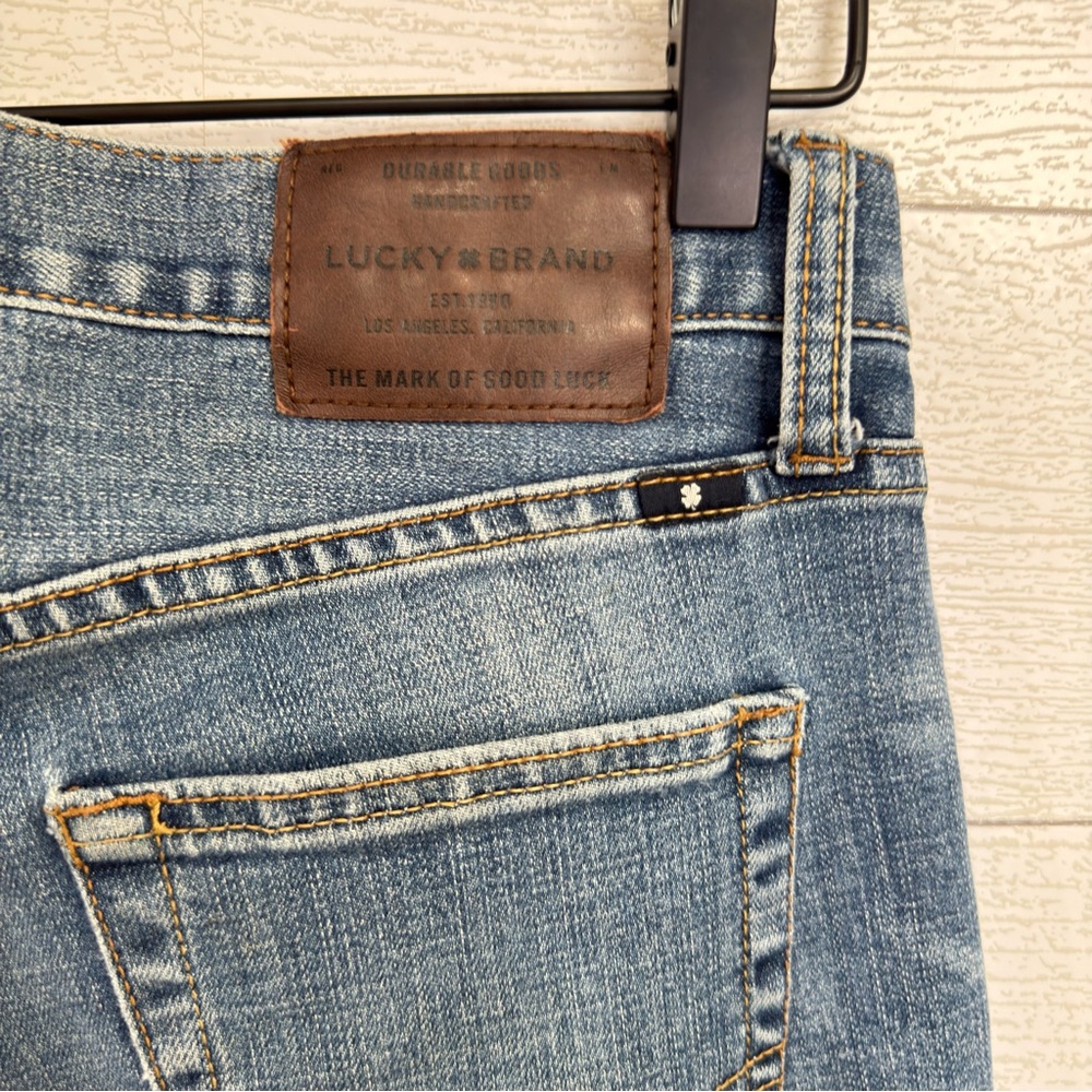 Lucky Brand 221 Straight Leg Jeans Medium Wash Distressed Denim 30x28 Vintage - Picture 7 of 16